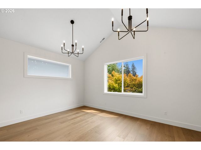 3992 Ne 35TH Ave, Portland, OR 97212