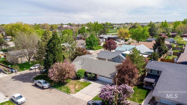 816 Bushnell, Caldwell, ID 83605