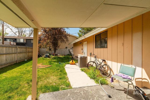 816 Bushnell, Caldwell, ID 83605