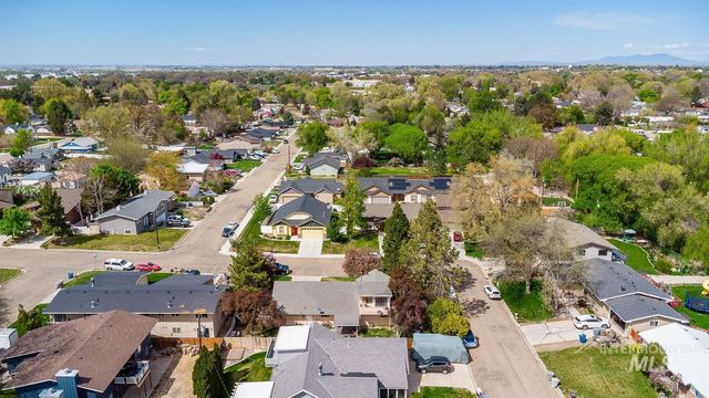 816 Bushnell, Caldwell, ID 83605