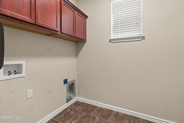 7389 BLACK SAGE Drive, El Paso, TX 79911