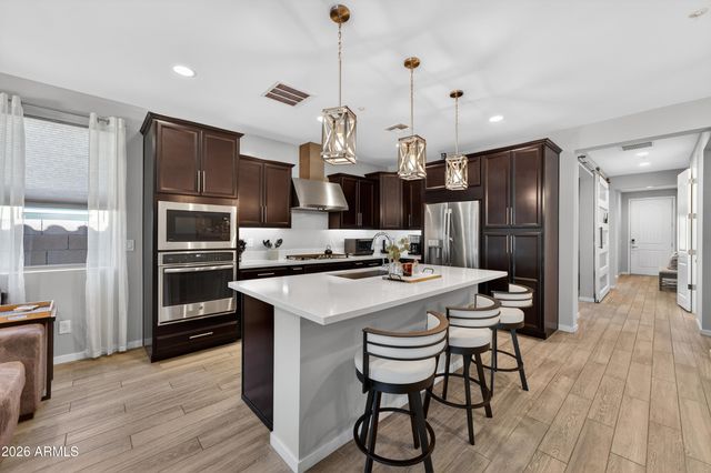 3859 E BART Street, Gilbert, AZ 85295