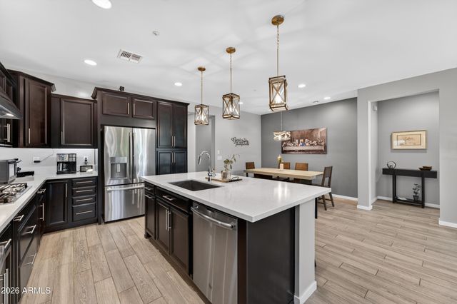 3859 E BART Street, Gilbert, AZ 85295