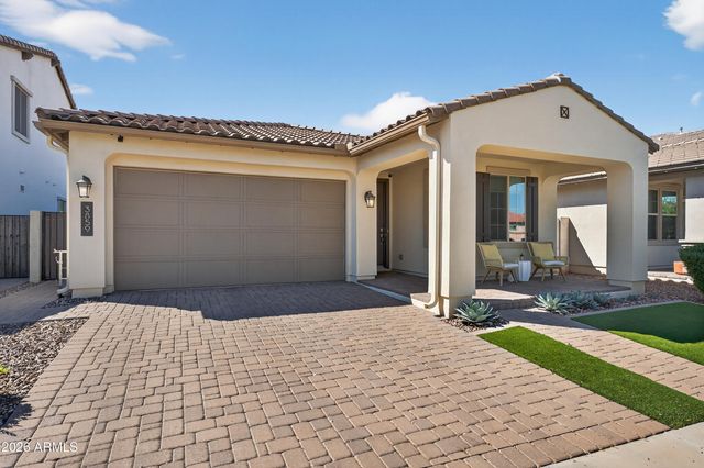 3859 E BART Street, Gilbert, AZ 85295