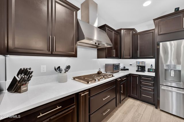 3859 E BART Street, Gilbert, AZ 85295