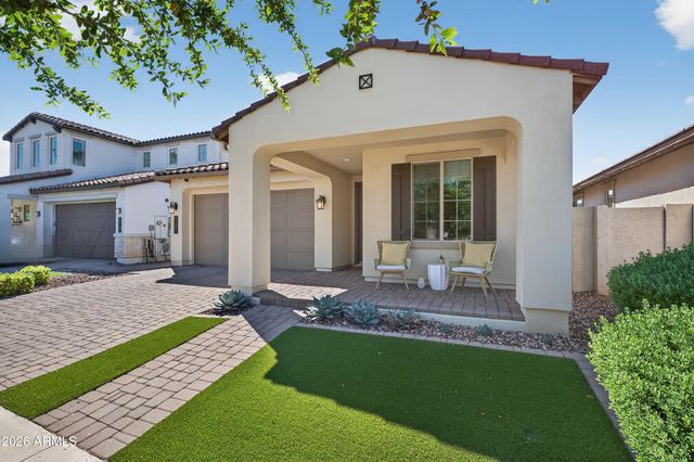 3859 E BART Street, Gilbert, AZ 85295