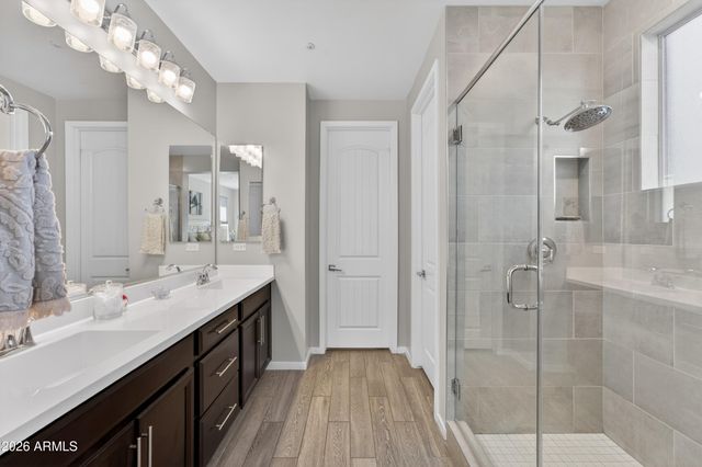 3859 E BART Street, Gilbert, AZ 85295