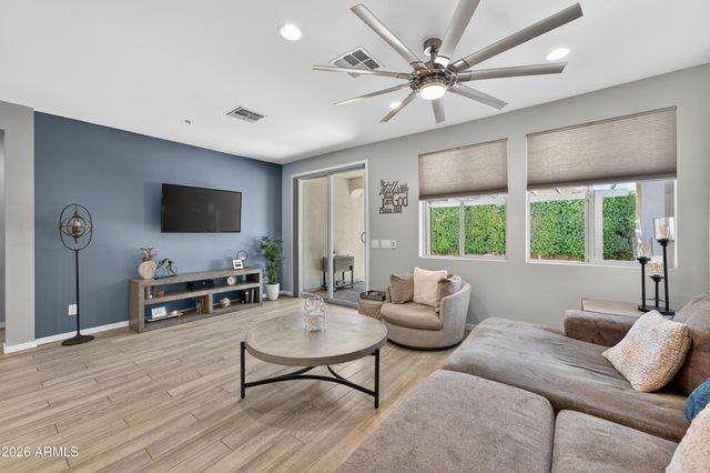 3859 E BART Street, Gilbert, AZ 85295