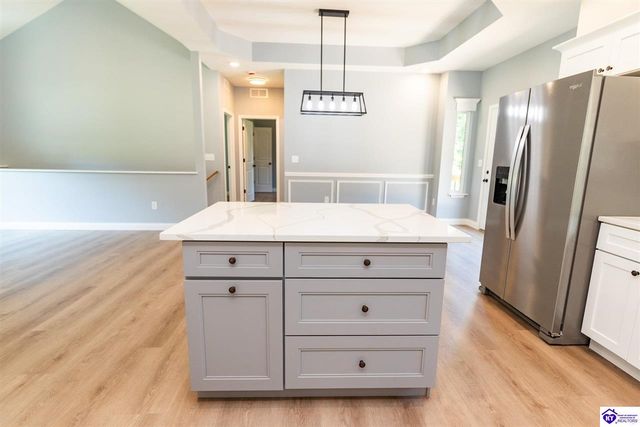 1007 Burns Road, Vine Grove, KY 40175