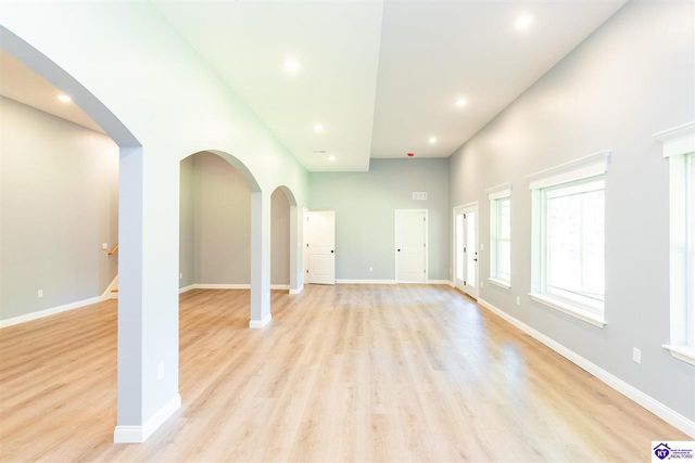 1007 Burns Road, Vine Grove, KY 40175