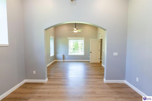 1007 Burns Road, Vine Grove, KY 40175