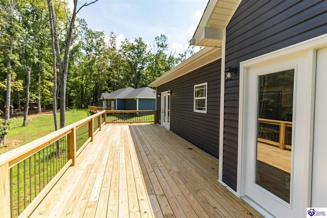 1007 Burns Road, Vine Grove, KY 40175