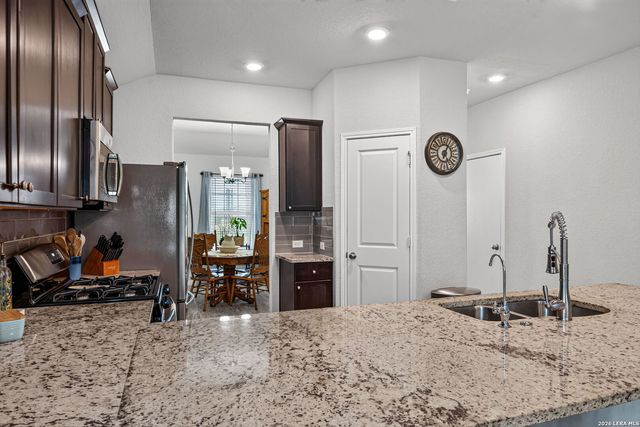 31641 NIMBUS DR, Bulverde, TX 78163