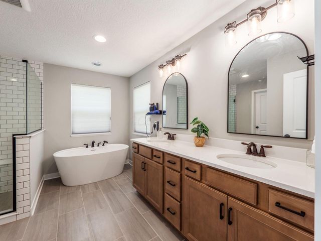 9178 Coe Drive, Plain City, OH 43064