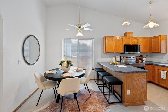 3310 Oas Drive W, University Place, WA 98466