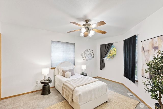 3310 Oas Drive W, University Place, WA 98466