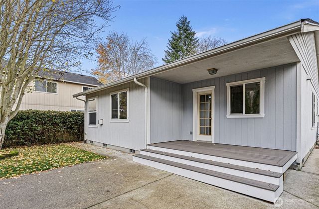 3310 Oas Drive W, University Place, WA 98466