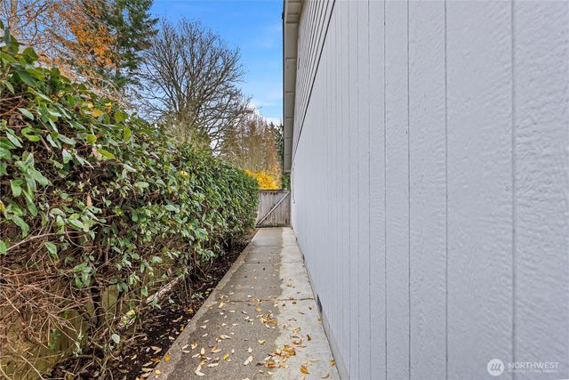 3310 Oas Drive W, University Place, WA 98466