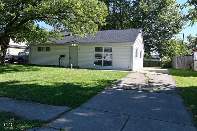 455 Southgate Drive, Greenwood, IN 46143