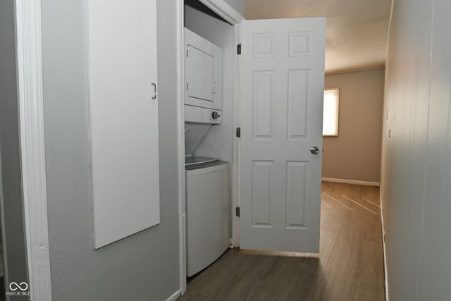 455 Southgate Drive, Greenwood, IN 46143