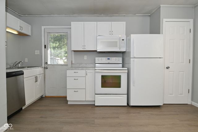 455 Southgate Drive, Greenwood, IN 46143