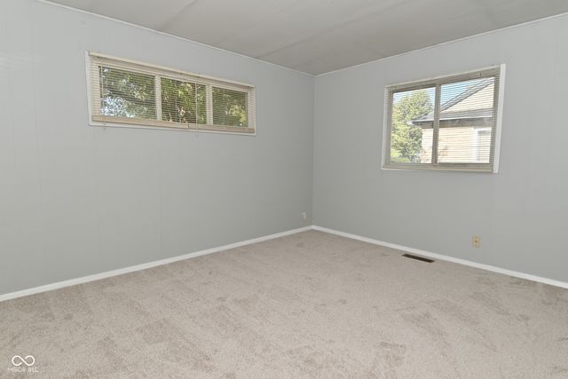 455 Southgate Drive, Greenwood, IN 46143
