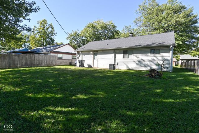455 Southgate Drive, Greenwood, IN 46143