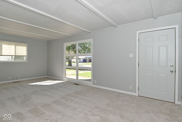 455 Southgate Drive, Greenwood, IN 46143