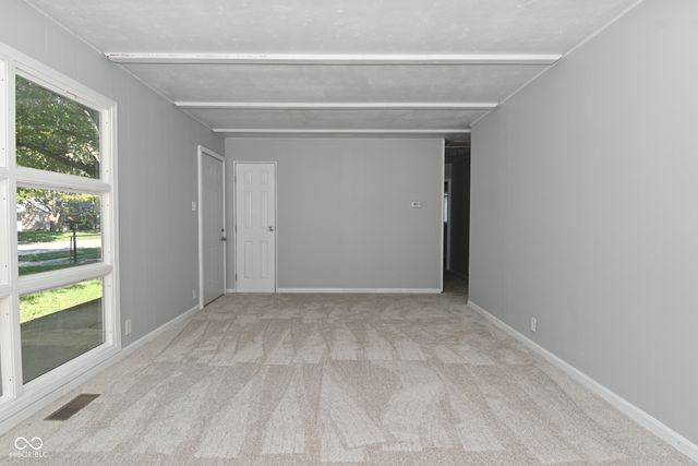 455 Southgate Drive, Greenwood, IN 46143