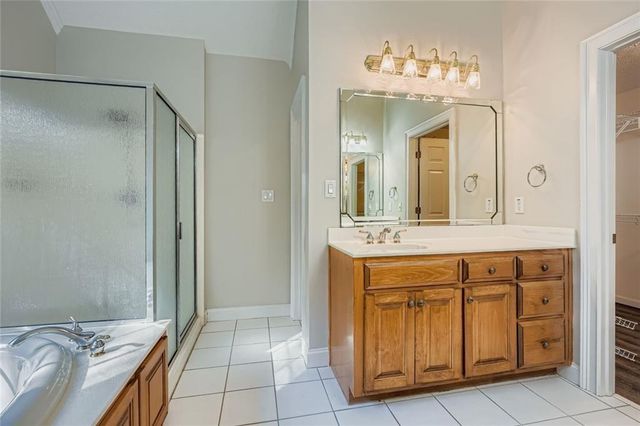 100 Hamilton Glen Court, Fayetteville, GA 30215