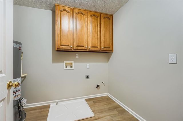 100 Hamilton Glen Court, Fayetteville, GA 30215