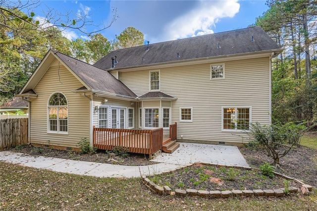 100 Hamilton Glen Court, Fayetteville, GA 30215