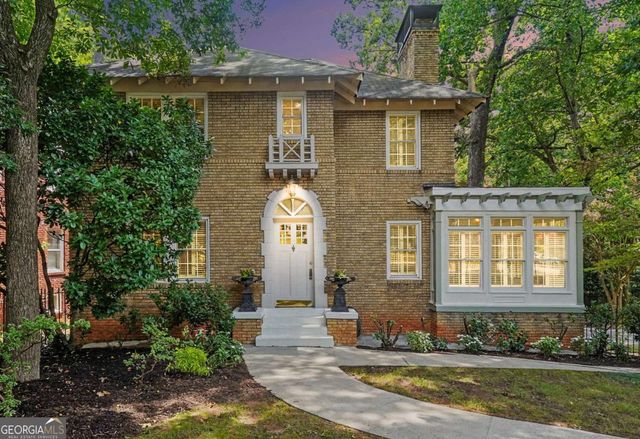 1180 Cameron Court NE, Atlanta, GA 30306