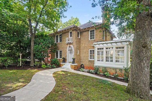 1180 Cameron Court NE, Atlanta, GA 30306
