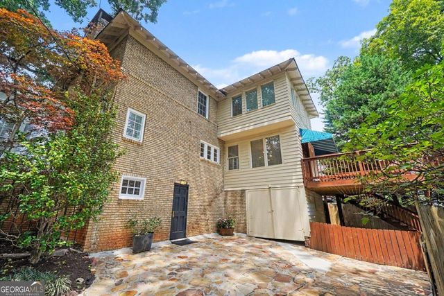 1180 Cameron Court NE, Atlanta, GA 30306