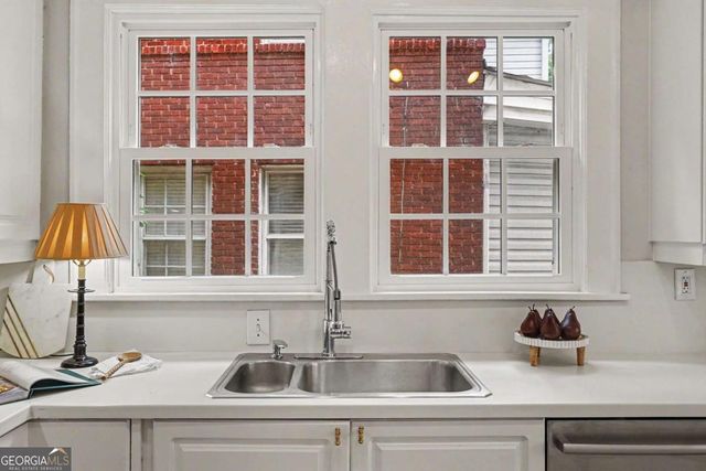 1180 Cameron Court NE, Atlanta, GA 30306