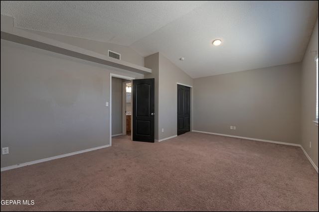 11896 Mesquite Miel Drive, El Paso, TX 79934