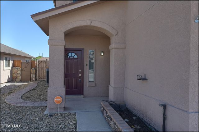11896 Mesquite Miel Drive, El Paso, TX 79934