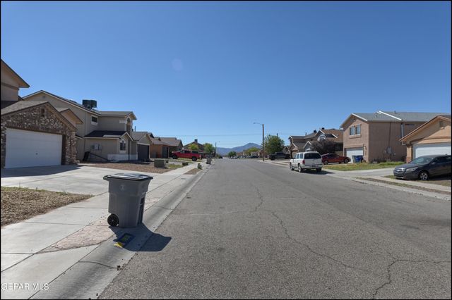 11896 Mesquite Miel Drive, El Paso, TX 79934