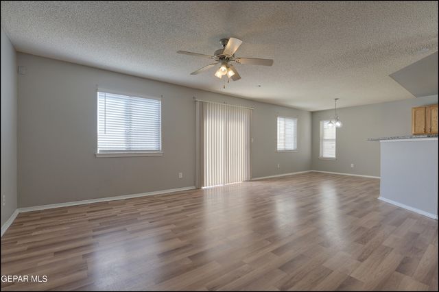 11896 Mesquite Miel Drive, El Paso, TX 79934