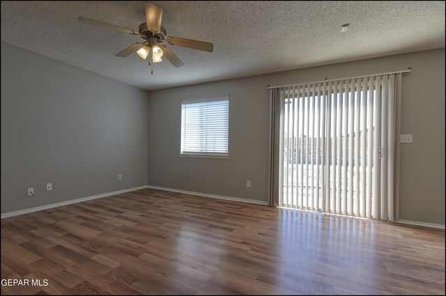 11896 Mesquite Miel Drive, El Paso, TX 79934