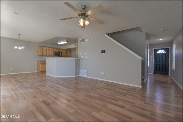 11896 Mesquite Miel Drive, El Paso, TX 79934