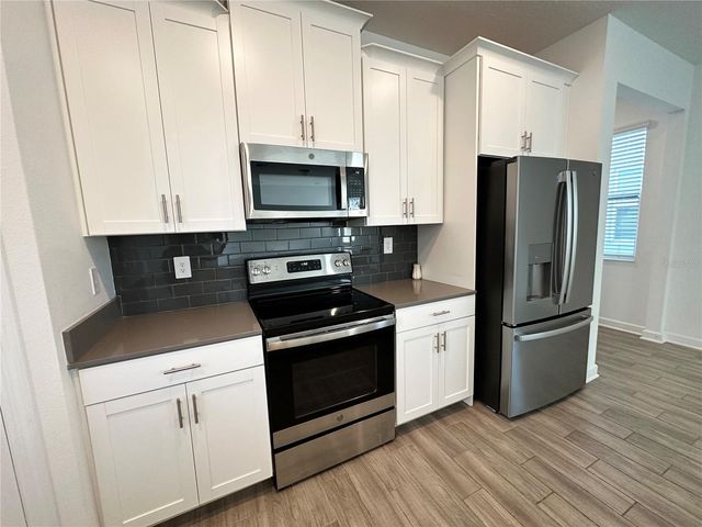 11288 LISTENING DRIVE, Orlando, FL 32832