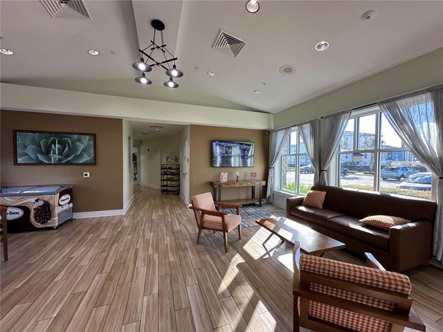 11288 LISTENING DRIVE, Orlando, FL 32832