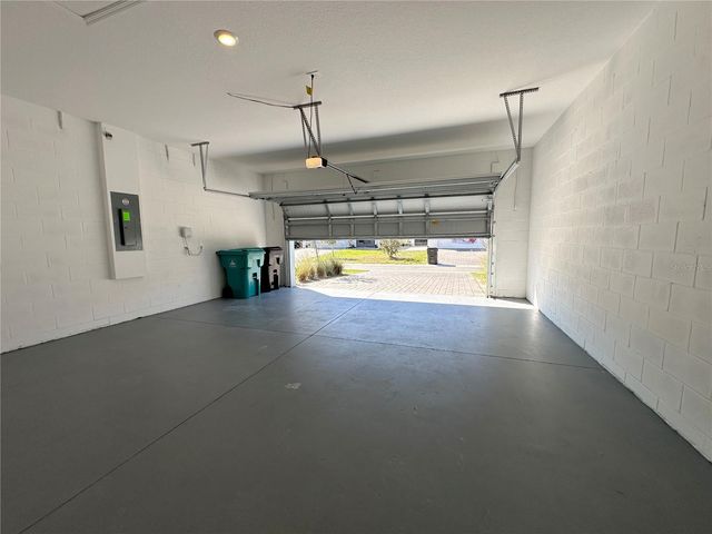 11288 LISTENING DRIVE, Orlando, FL 32832