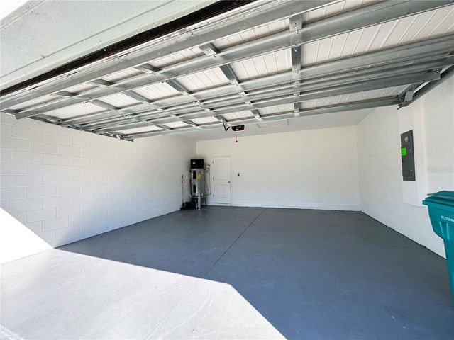 11288 LISTENING DRIVE, Orlando, FL 32832