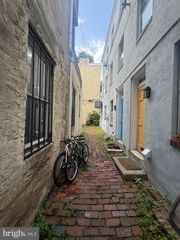 251 FULTON ST #C, Philadelphia, PA 19147