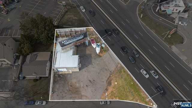 8 E Us-46 1, Lodi, NJ 07644