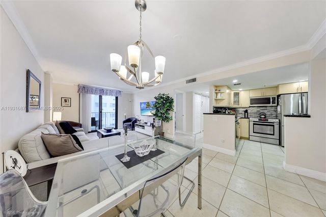 4301 Collins Ave 803, Miami Beach, FL 33140
