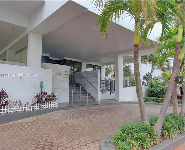 4301 Collins Ave 803, Miami Beach, FL 33140